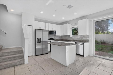 Touwnhouse à louer à Wesley Chapel, Floride: 3 chambres, 146.23 m2 № 2426023 - photo 7