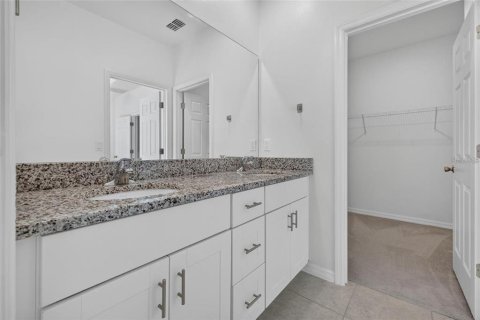 Touwnhouse à louer à Wesley Chapel, Floride: 3 chambres, 146.23 m2 № 2426023 - photo 16