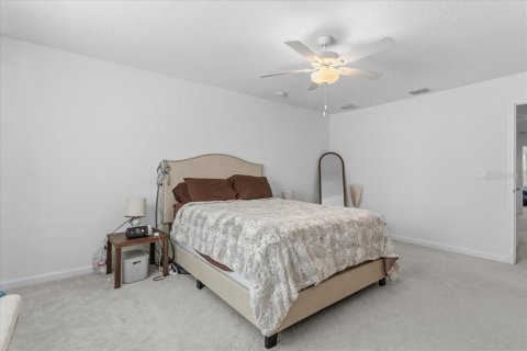 Townhouse in Newberry, Florida 3 bedrooms, 153.94 sq.m. № 2166046 - photo 18