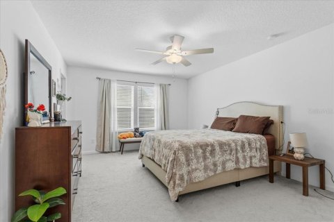 Townhouse in Newberry, Florida 3 bedrooms, 153.94 sq.m. № 2166046 - photo 17
