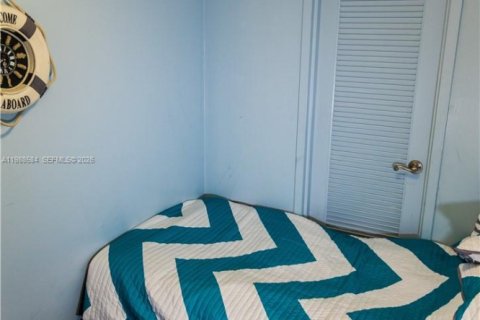Condominio en alquiler en Hollywood, Florida, 1 dormitorio, 83.24 m2 № 2050700 - foto 19