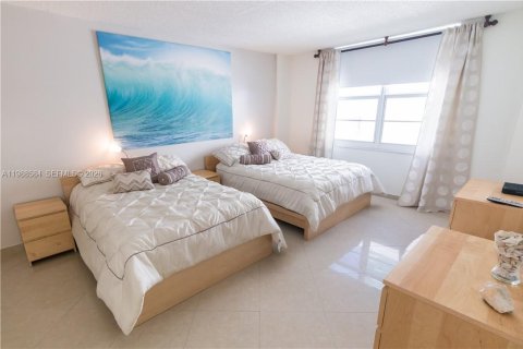 Condominio en alquiler en Hollywood, Florida, 1 dormitorio, 83.24 m2 № 2050700 - foto 14