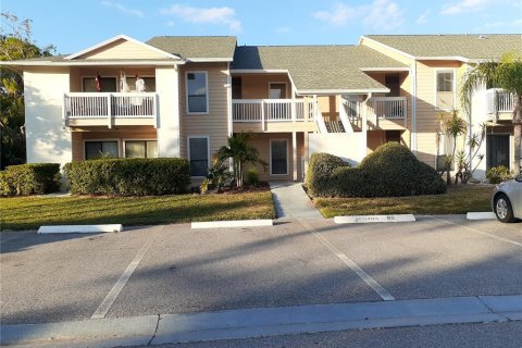 Condo à Palm Harbor, Floride, 2 chambres № 2259325