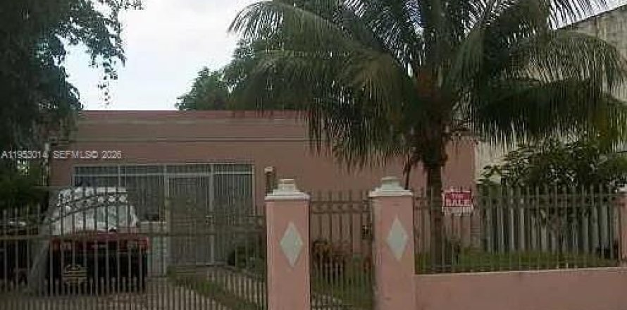 Casa en Miami, Florida 3 dormitorios, 112.6 m2 № 2007944
