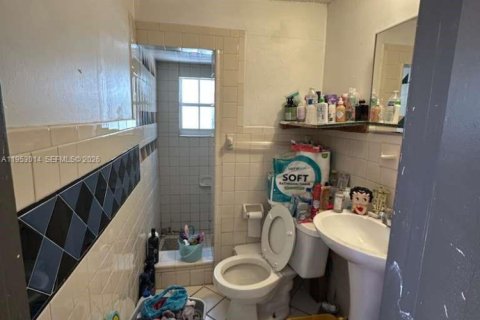 Casa en venta en Miami, Florida, 3 dormitorios, 112.6 m2 № 2007944 - foto 15