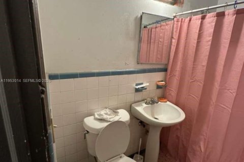 Casa en venta en Miami, Florida, 3 dormitorios, 112.6 m2 № 2007944 - foto 14