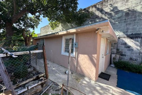 Casa en venta en Miami, Florida, 3 dormitorios, 112.6 m2 № 2007944 - foto 5