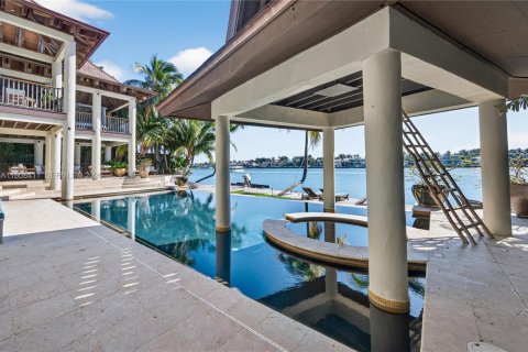 Casa en venta en Miami Beach, Florida, 6 dormitorios, 478.08 m2 № 2031967 - foto 19
