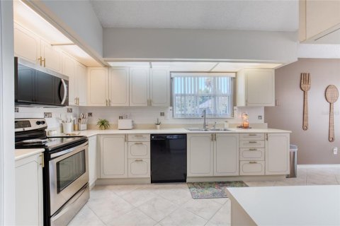 Villa ou maison à vendre à Port Orange, Floride: 2 chambres, 168.62 m2 № 2310427 - photo 17