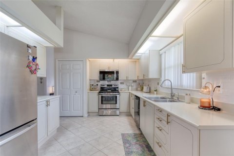 Villa ou maison à vendre à Port Orange, Floride: 2 chambres, 168.62 m2 № 2310427 - photo 14