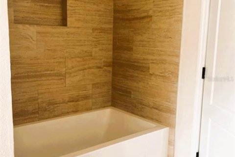 Adosado en alquiler en Orlando, Florida, 3 dormitorios, 149.94 m2 № 1885651 - foto 16