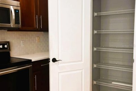 Adosado en alquiler en Orlando, Florida, 3 dormitorios, 149.94 m2 № 1885651 - foto 11