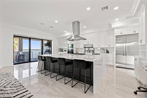Villa ou maison à vendre à Saint Petersburg, Floride: 4 chambres, 353.03 m2 № 1558030 - photo 13