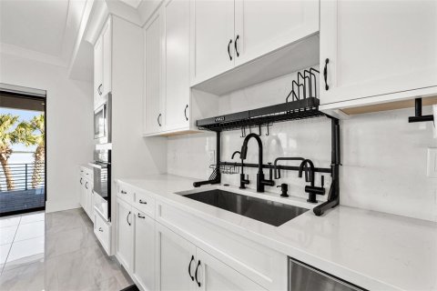 Villa ou maison à vendre à Saint Petersburg, Floride: 4 chambres, 353.03 m2 № 1558030 - photo 21