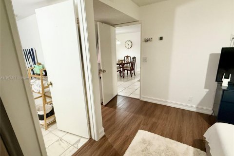 Copropriété à vendre à Coral Springs, Floride: 3 chambres, 105.91 m2 № 2082573 - photo 13