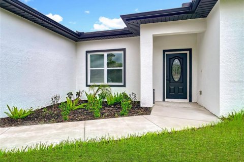 Casa en alquiler en Port Charlotte, Florida, 3 dormitorios, 121.24 m2 № 1904411 - foto 3