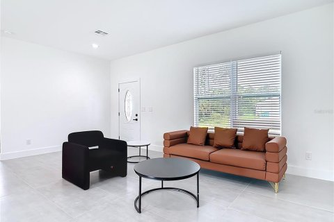 Casa en alquiler en Port Charlotte, Florida, 3 dormitorios, 121.24 m2 № 1904411 - foto 6