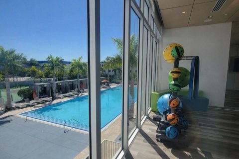 Снять в аренду кондоминиум в Дорал, Флорида 221.01м2, № 1922743 - фото 22