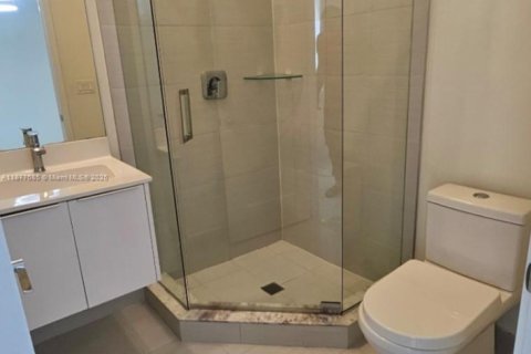 Снять в аренду кондоминиум в Дорал, Флорида 221.01м2, № 1922743 - фото 6