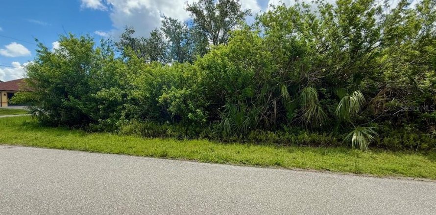 Land in Englewood, Florida № 1791268