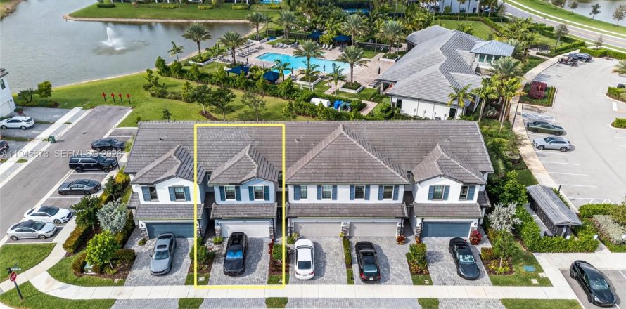 Townhouse in Oakland Park, Florida 3 bedrooms, 164.81 sq.m. № 2005896