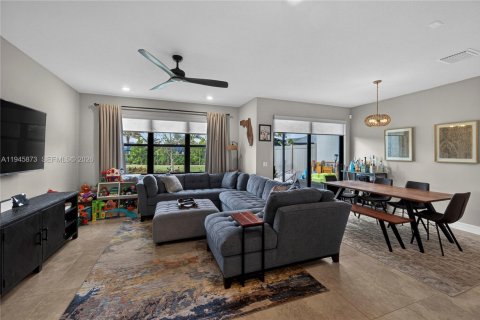 Townhouse in Oakland Park, Florida 3 bedrooms, 164.81 sq.m. № 2005896 - photo 6