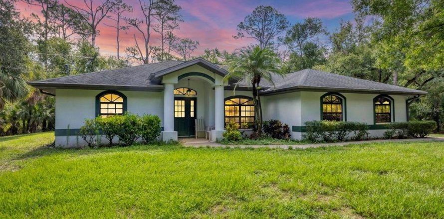 Casa en North Port, Florida 3 dormitorios, 186.83 m2 № 1787685