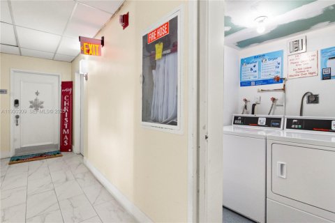 Copropriété à louer à Aventura, Floride: 145.39 m2 № 1989059 - photo 21