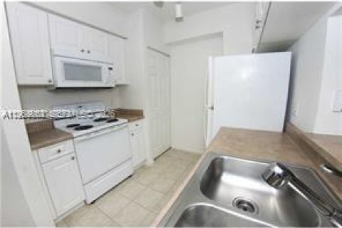 Copropriété à vendre à Sunny Isles Beach, Floride: 1 chambre, 66.43 m2 № 2189262 - photo 20