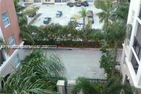 Copropriété à vendre à Sunny Isles Beach, Floride: 1 chambre, 66.43 m2 № 2189262 - photo 11