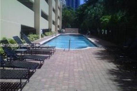 Copropriété à vendre à Sunny Isles Beach, Floride: 1 chambre, 66.43 m2 № 2189262 - photo 25