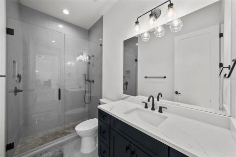 House in Tampa, Florida 5 bedrooms, 417.22 sq.m. № 1742834 - photo 30