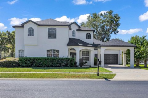 Villa ou maison à vendre à Casselberry, Floride: 5 chambres, 313.64 m2 № 2399463 - photo 2