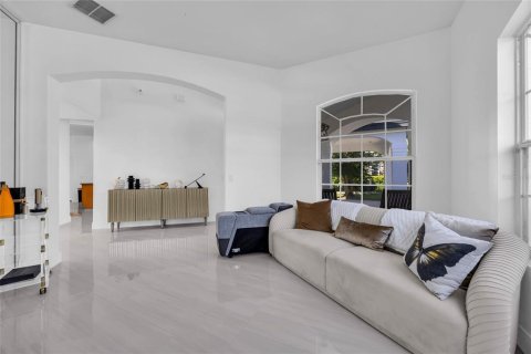 Villa ou maison à vendre à Casselberry, Floride: 5 chambres, 313.64 m2 № 2399463 - photo 14