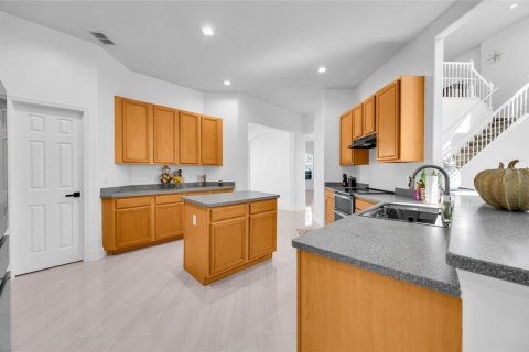 Villa ou maison à vendre à Casselberry, Floride: 5 chambres, 313.64 m2 № 2399463 - photo 21