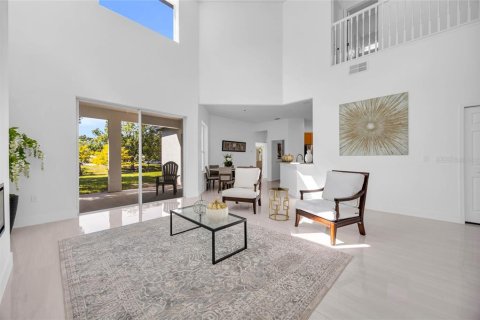 Villa ou maison à vendre à Casselberry, Floride: 5 chambres, 313.64 m2 № 2399463 - photo 28