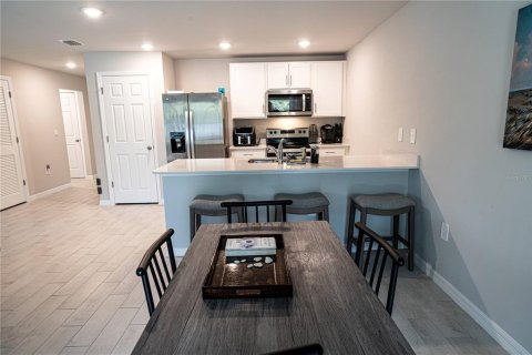 Casa en venta en Port Charlotte, Florida, 4 dormitorios, 139.26 m2 № 1902320 - foto 5