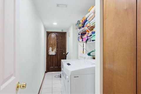 Villa ou maison à vendre à Venice, Floride: 3 chambres, 180.97 m2 № 2394240 - photo 17