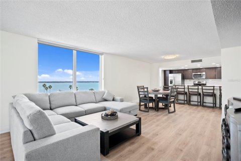 Condo in Clearwater, Florida, 2 bedrooms  № 2391496 - photo 15