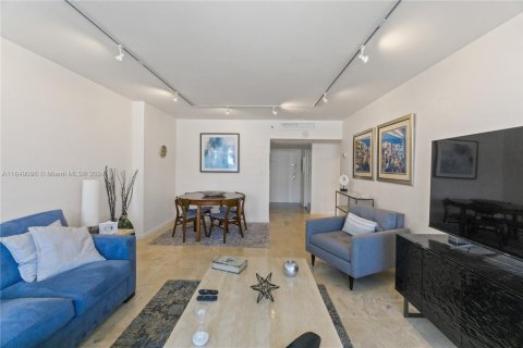 Снять в аренду кондоминиум в Майами-Бич, Флорида 1 спальня, 62.71м2, № 1958605 - фото 5