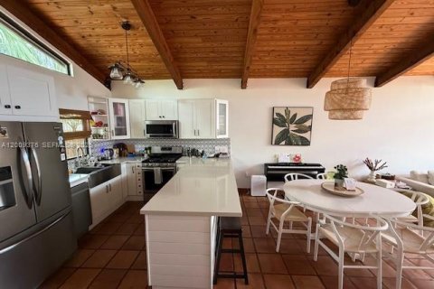 Touwnhouse à louer à Miami, Floride: 2 chambres, 100.33 m2 № 2072418 - photo 7