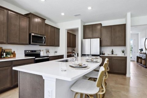 Villa ou maison à vendre à Zephyrhills, Floride: 4 chambres, 307.79 m2 № 1778563 - photo 6