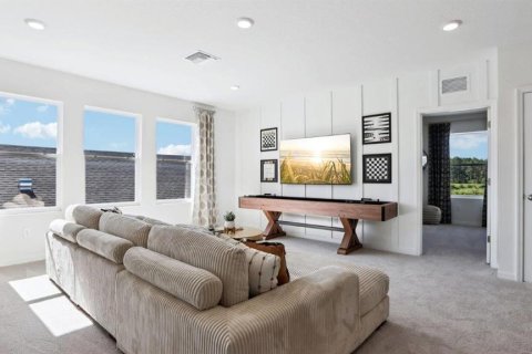 Villa ou maison à vendre à Zephyrhills, Floride: 4 chambres, 307.79 m2 № 1778563 - photo 17