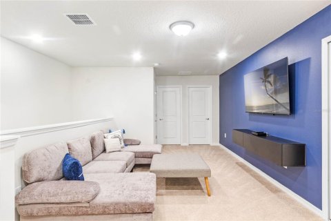 Townhouse in Davenport, Florida 5 bedrooms, 212.1 sq.m. № 1609668 - photo 25