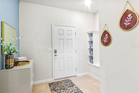 Townhouse in Davenport, Florida 5 bedrooms, 212.1 sq.m. № 1609668 - photo 4