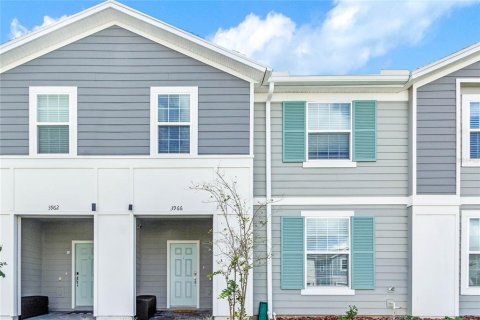 Townhouse in Davenport, Florida 5 bedrooms, 212.1 sq.m. № 1609668 - photo 2
