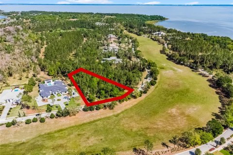 Terreno en venta en Montverde, Florida № 1724461 - foto 1
