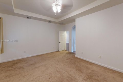 Villa ou maison à vendre à Miami, Floride: 4 chambres, 210.42 m2 № 1924533 - photo 21