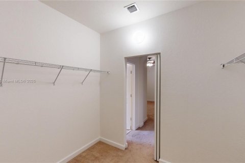 Villa ou maison à vendre à Miami, Floride: 4 chambres, 210.42 m2 № 1924533 - photo 24