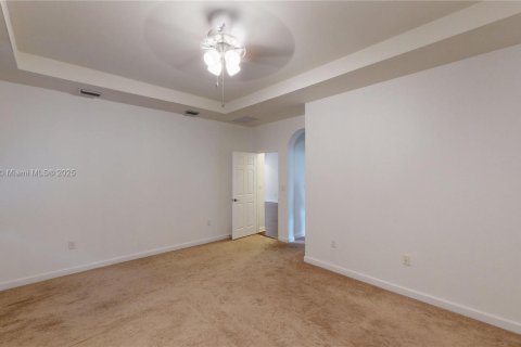 Villa ou maison à vendre à Miami, Floride: 4 chambres, 210.42 m2 № 1924533 - photo 20